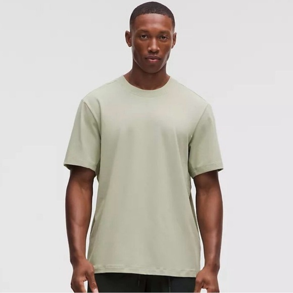 LULULEMON ATHLETICA Other - MEN'S LULULEMON CLASSIC FIT TEE